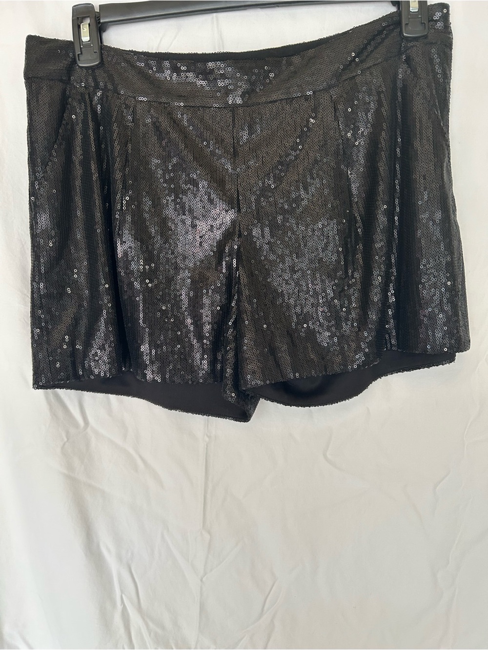 Express Design Studio Black Sequin Pleated Shorts Size 10 NWOT